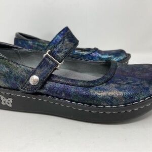 Alegria Women's Iridescent Blue and Black Loafers